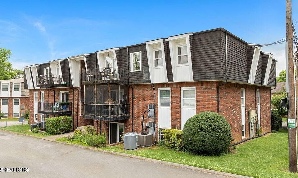 1st image of 1625 Woodrow Dr APT 410