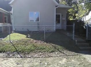 1221 E Adams St, Muncie, IN 47305