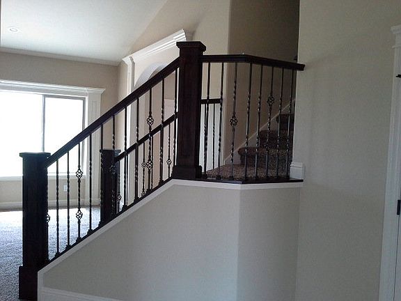 3rd image of 625 Tanglewood Dr