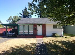 9352 32nd Ave SW, Seattle, WA 98126