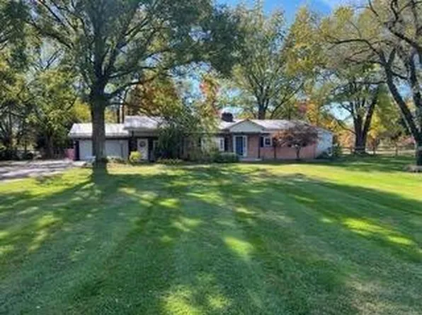 3206 Columbus Rd, Centerburg, OH 43011