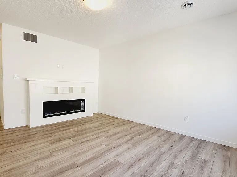 1530 Tamarack Blvd NW #123 — Photo 4