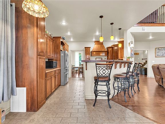 2nd image of 56885 County Road 660
