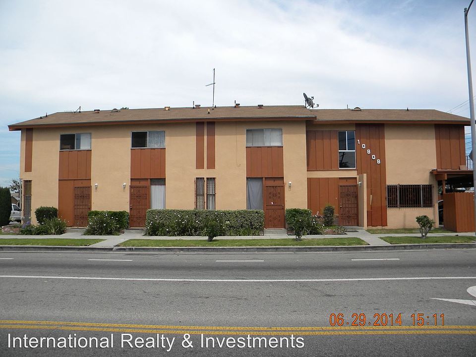 1st image of 10808 S Hoover St APT 4