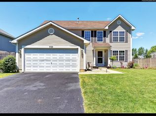 532 S Wynbrooke Rd, Romeoville, IL 60446