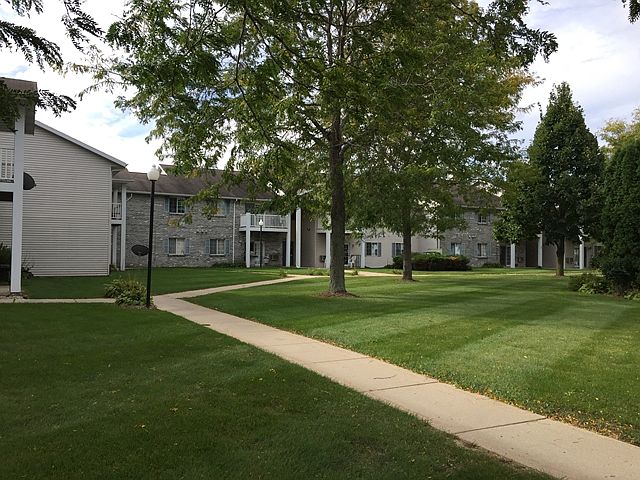 Exterior_05152017