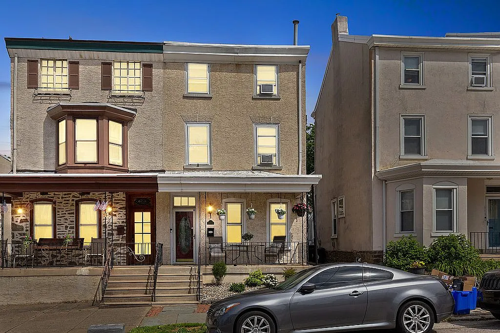408 Lyceum Ave photo 1