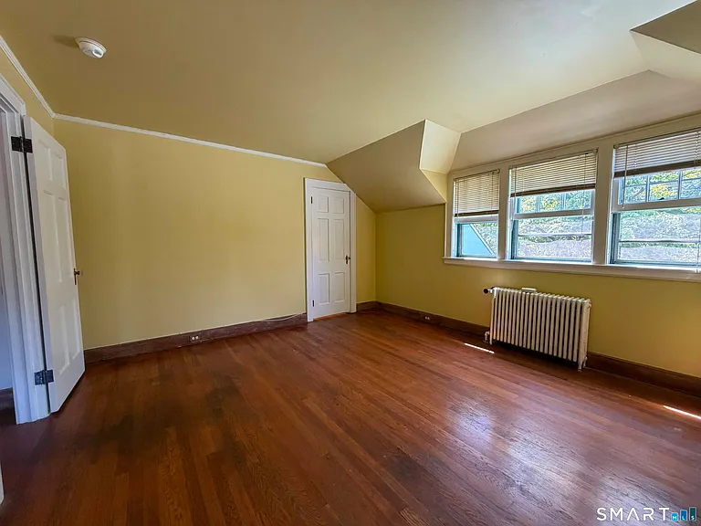 105 Crystal St #2 — Photo 9