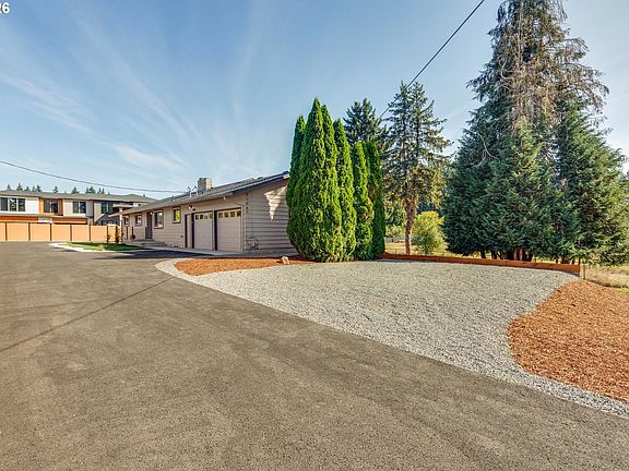 2nd image of 3106 NE 179th St