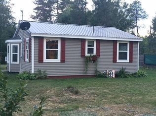 9259 Fields Dr, Houghton Lake, MI 48629