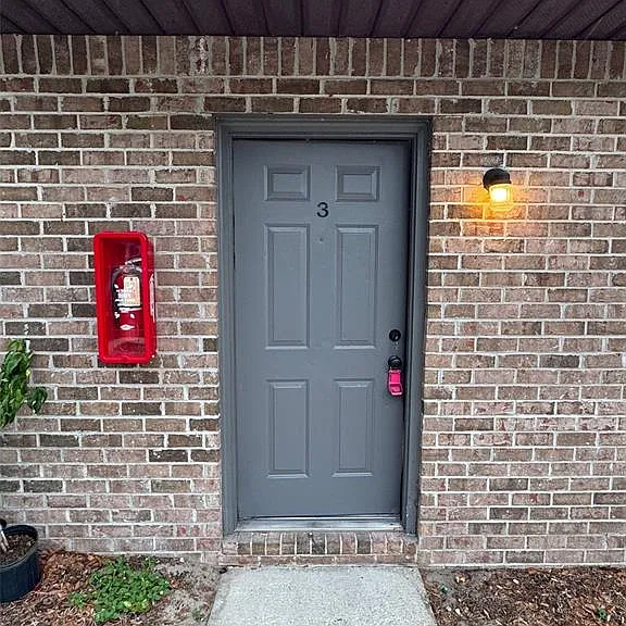 1185-1185 Bentley Rd #3 — Photo 3