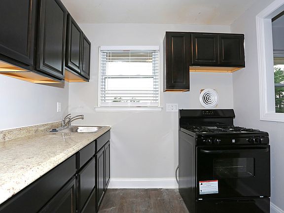 haddon-hill-apartments-baltimore-md-kitchen (1)_10032019