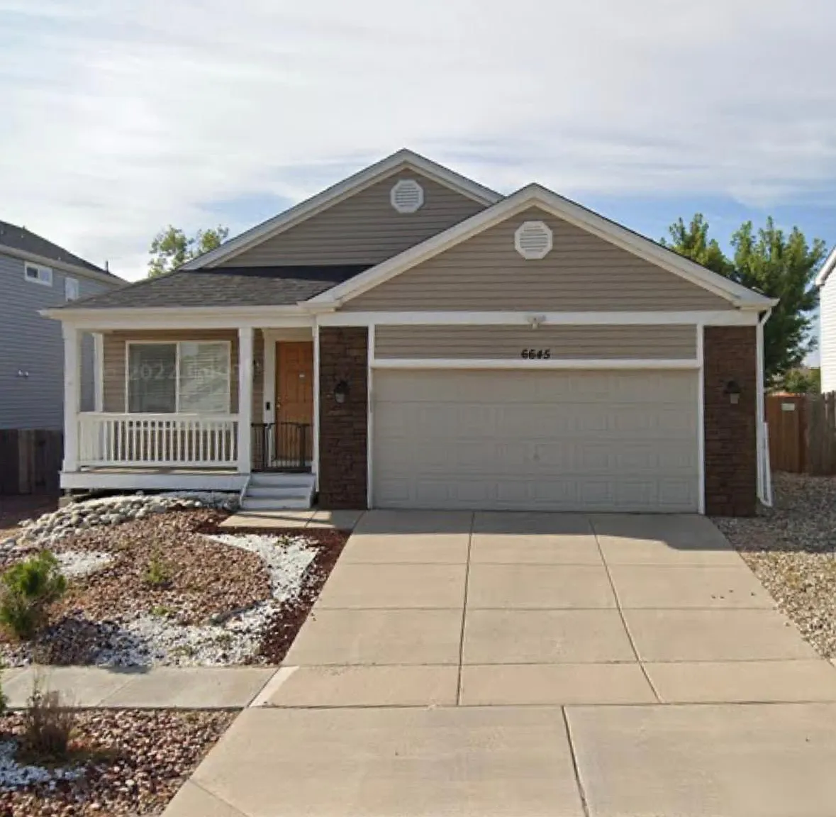 6645 Akerman Dr — Photo 1