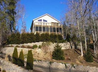 6137 Hall Dr, Dublin, VA 24084