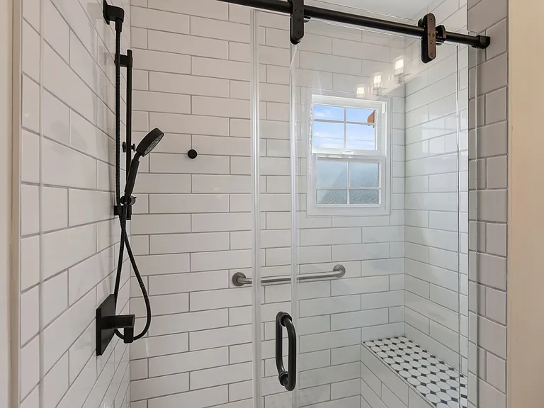 3533 Elmwood Dr — Photo 25
