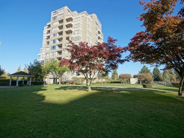 8297 Saba Rd #806, Richmond, BC V6Y 4B5