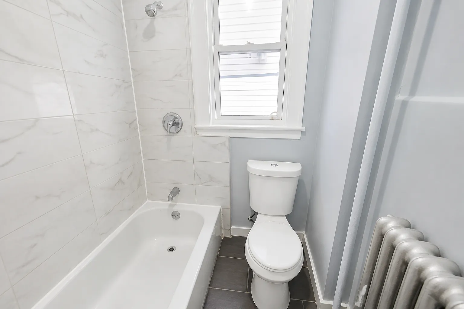 5 bed, 2000 sqft, $2,000 — Photo 3