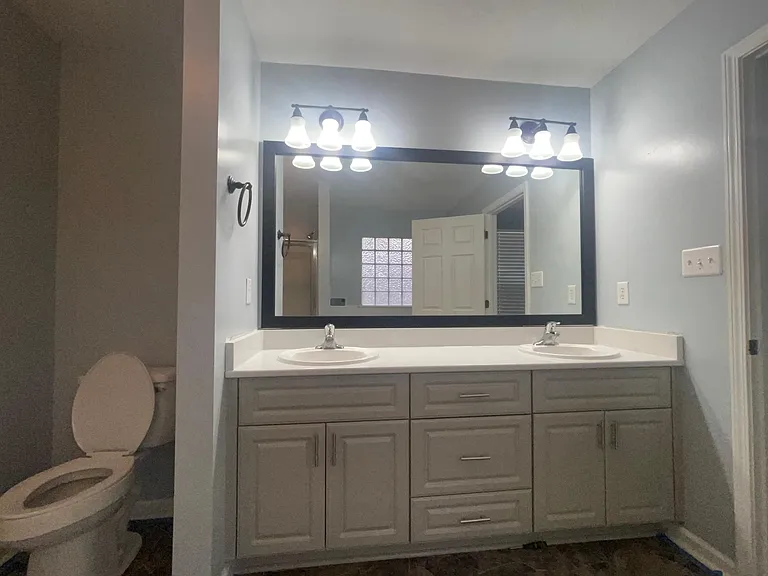 1365 Walton Loop — Photo 30