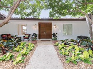 4725 Riviera Dr, Coral Gables, FL 33146