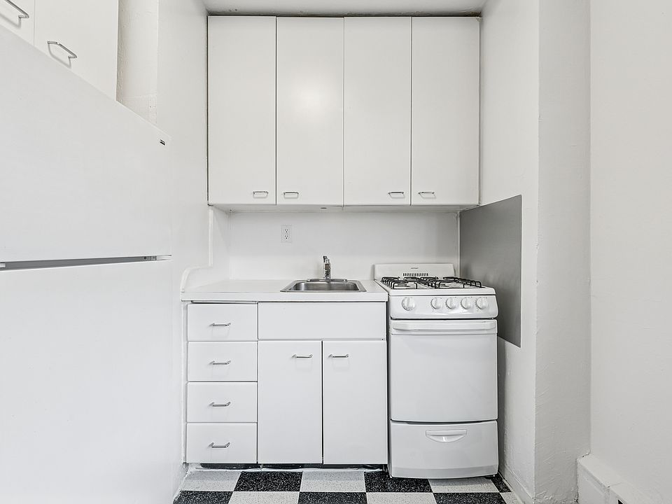 1st image of 12 Marshall St #786
