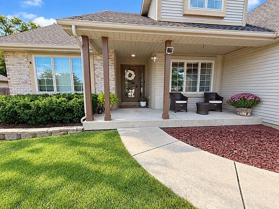 4th image of 230 English Ln