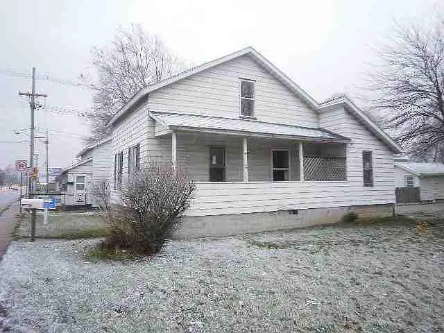 703 Union St photo 1