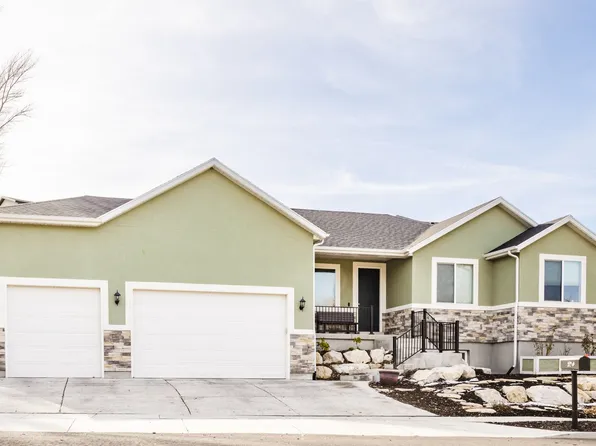 594 Spruce Glen Rd, Salt Lake City, UT 84107