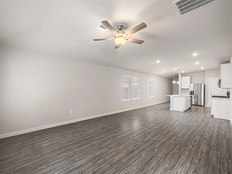 7002 Lauren Oak Dr — Photo 12