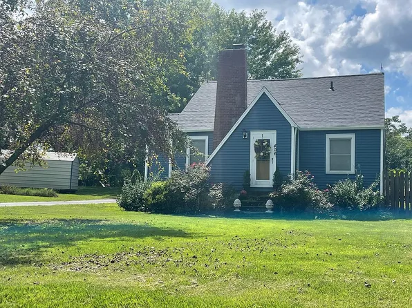 406 Oakview Dr, Greenville, KY 42345