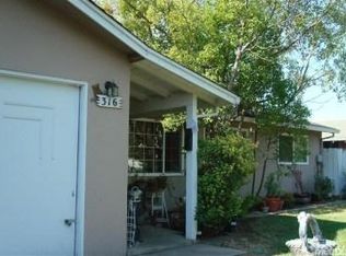 316 W Morada Ln, Stockton, CA 95210