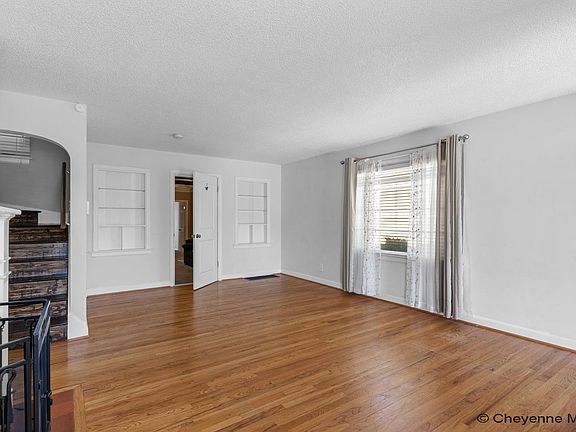 4th image of 3908 Reed Ave