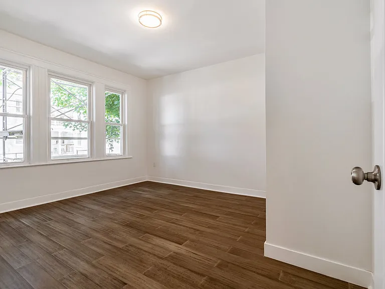 82 Ballou Ave #3 — Photo 15