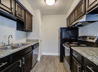 Ashford Cove, Houston, TX 77042