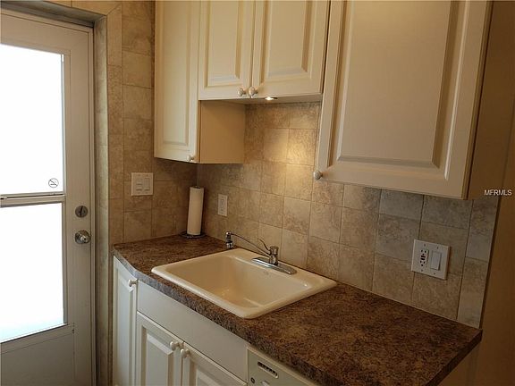 5th image of 1035 Seaside Dr #16