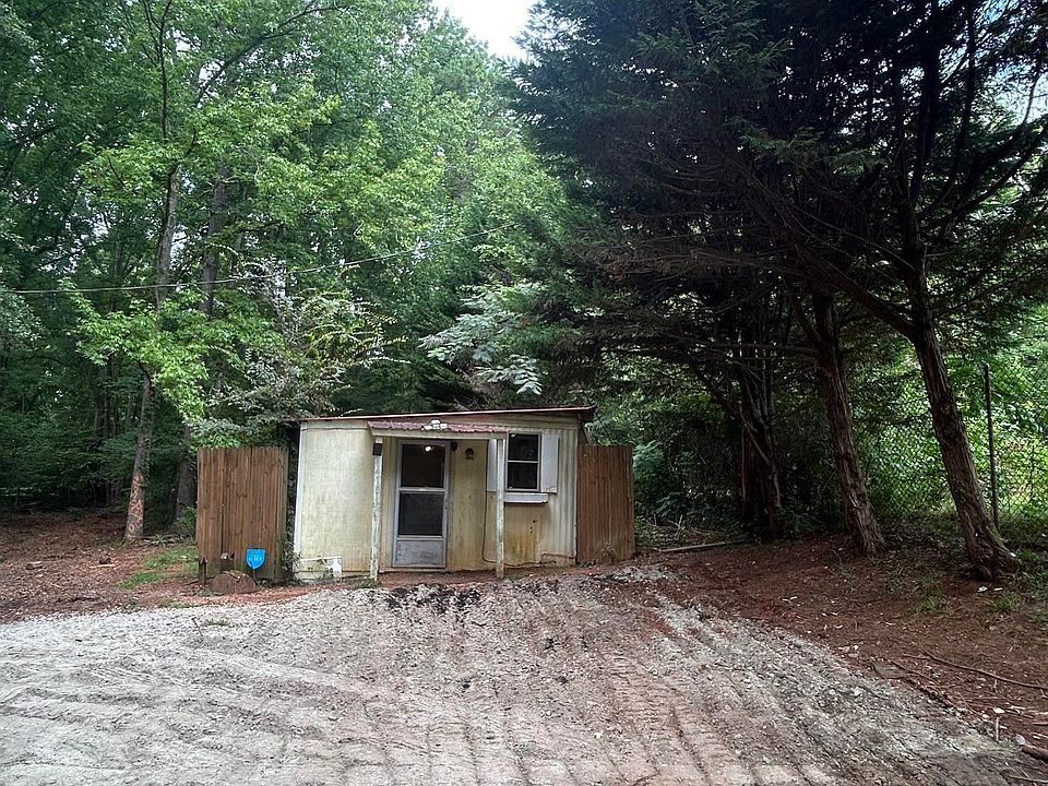 1st image of 416 Clemson St