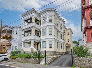 149-151 Bennington St, Lawrence, MA 01841