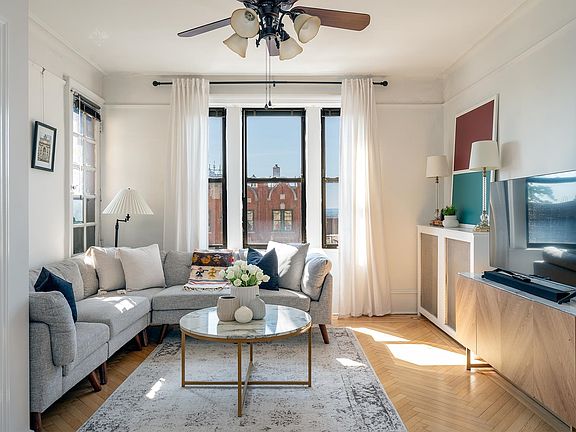 3rd image of 2672 John F Kennedy Blvd APT 402