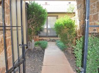 13905 Crossing Way W, Edmond, OK 73013