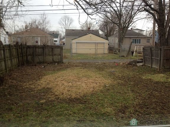 5th image of 2669 Pontiac St