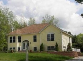 127 Labrador Rd, Farmington, NH 03835