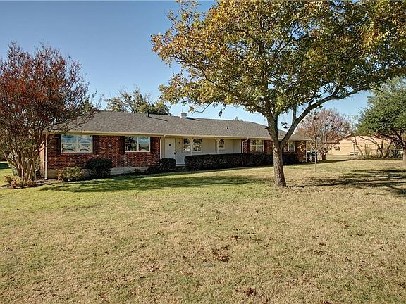 3rd image of 6303 Anthony Ln