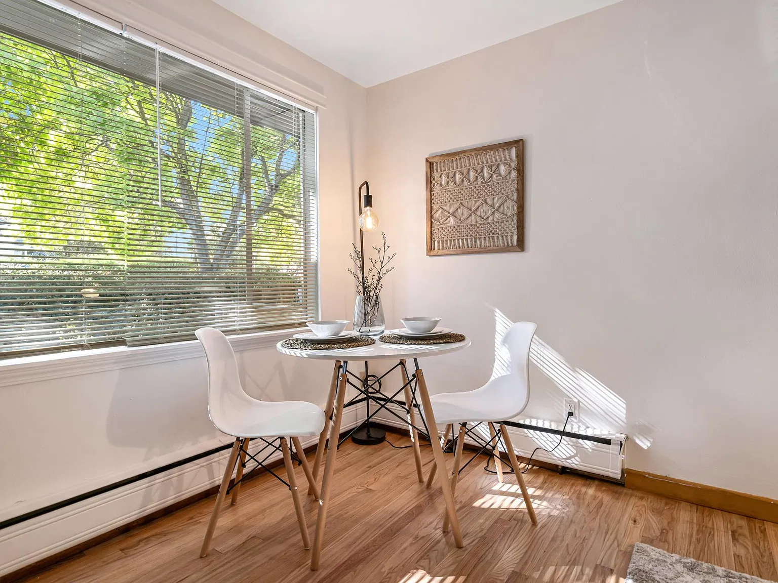 1 bed, 500 sqft, $1,550 — Photo 4