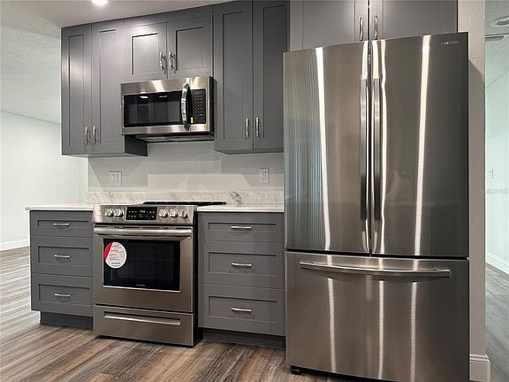 3rd image of 7647 Gibralter Ct N