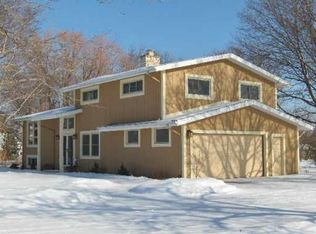 10305 W Saint Francis Ave, Greenfield, WI 53228