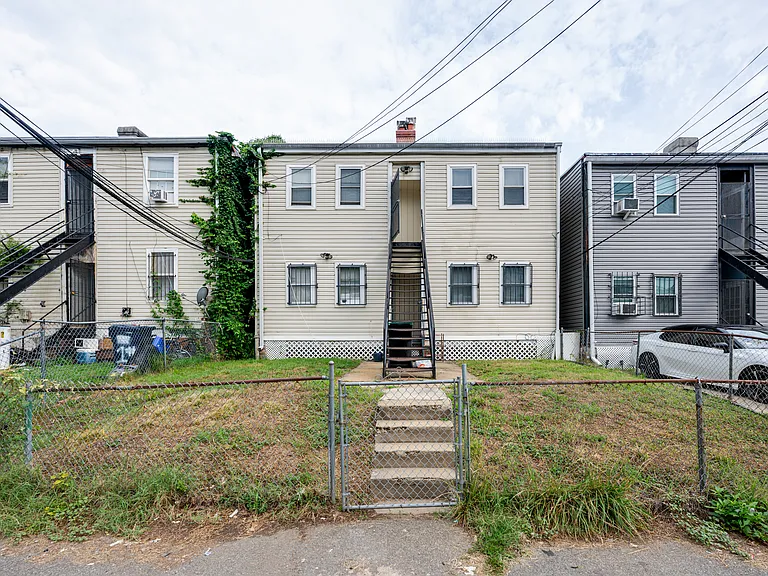 1715 Capitol Ave NE #3 — Photo 11