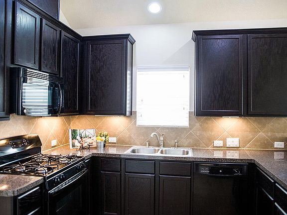 5th image of 4318 Payton Manor Ln