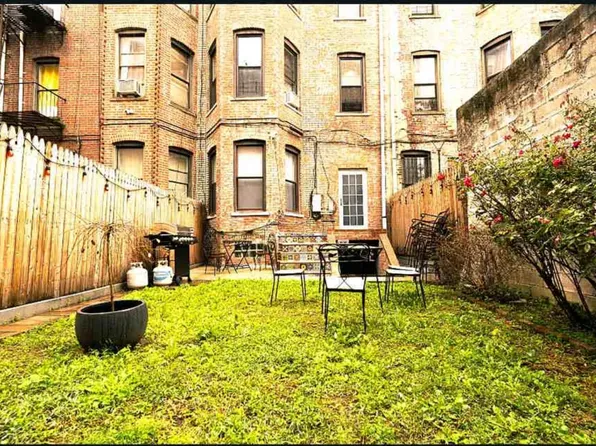 2503 Clarendon Road image 7 of 16