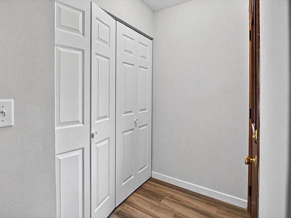4th image of 503 Whispering Pines Way #503