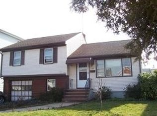 115 Laurita St, Linden, NJ 07036