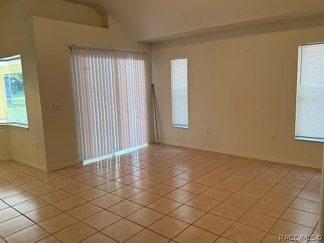 8005 SW 134th Loop — Photo 10